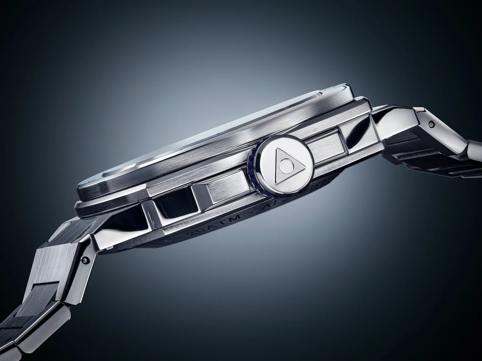 Extreme Automatic Watch AL-525LB3AE6B | Alpina Watches US
